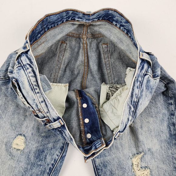 Levi's Jeans Womens 501 CT Button Fly Distressed Blue Denim Mid Rise Size 32x28 - Picture 5 of 13